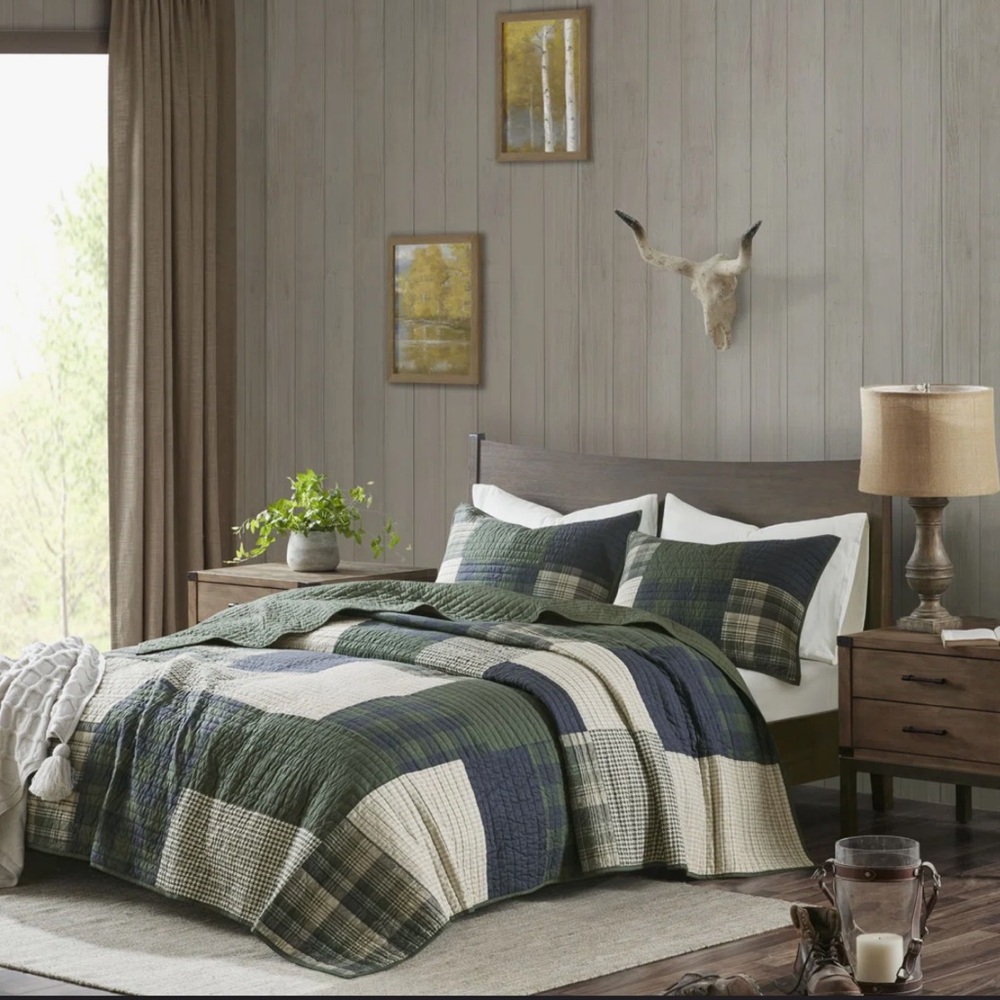 Woolrich Green and Blue Patchwork Quilt